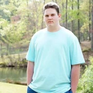 Meet your Posher, Elijah